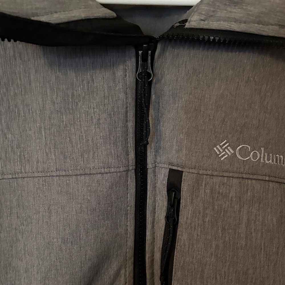 Columbia Men's Softshell Performance Jacket. Gray… - image 3